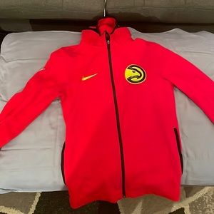 Hawks warm up shooting hoodie